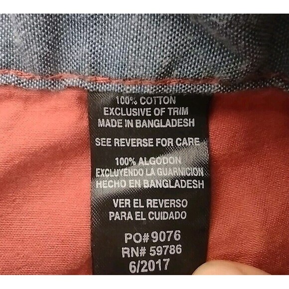 Beverly Hills Polo Club Mens Lobster Shorts Size 36 Red And Navy 4th July Chinos - Picture 5 of 9